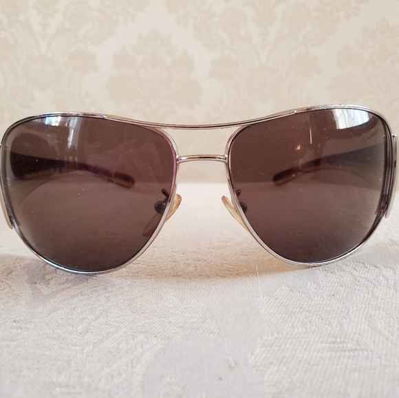 Prada sunglasses - Picture 1 of 4